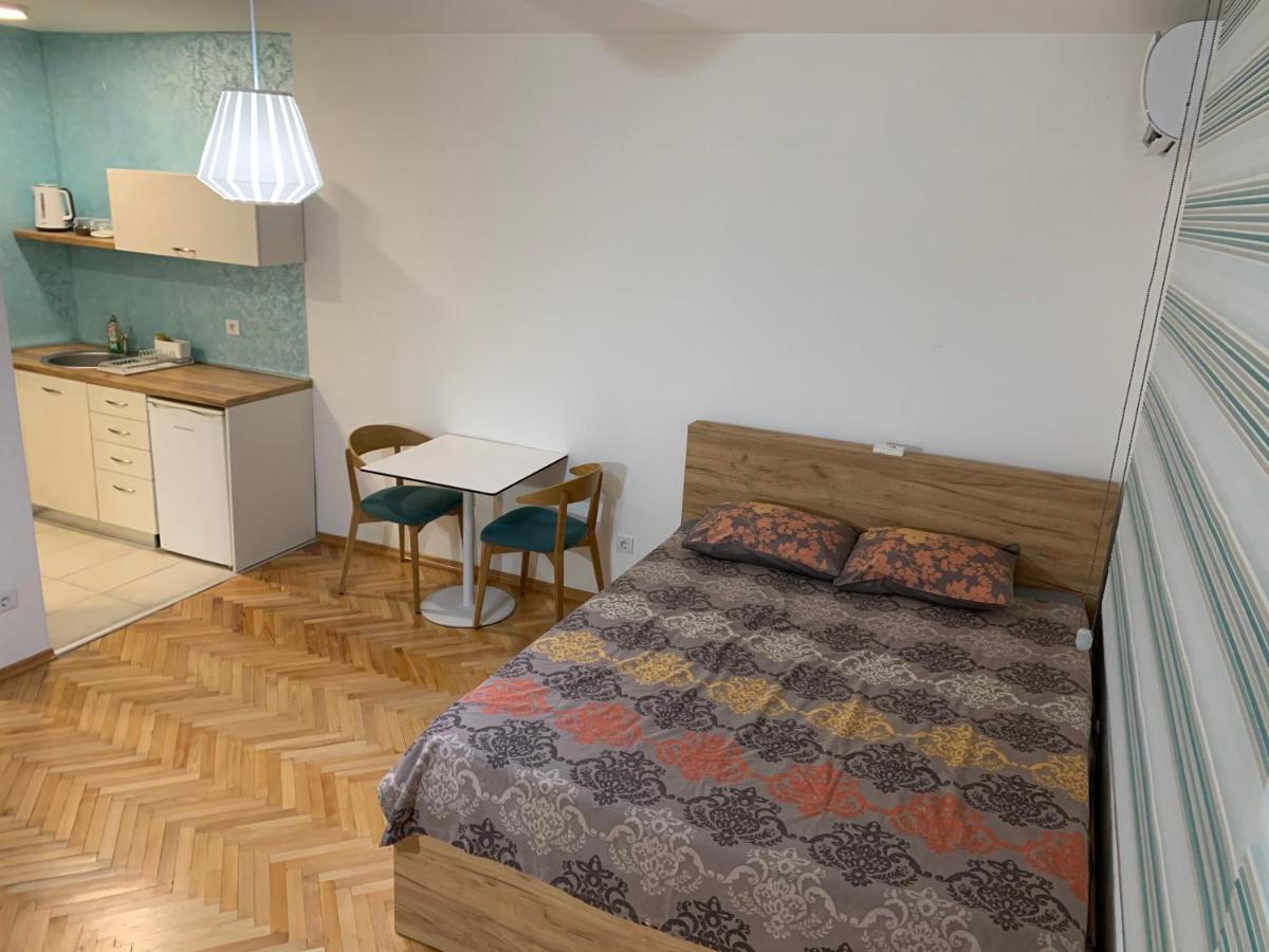 Clock Tower Apartments Podgorica Luaran gambar